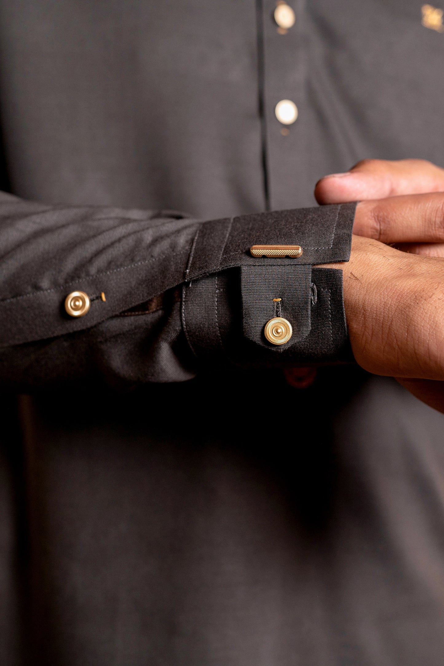 Textured Grey Signature Band Collar