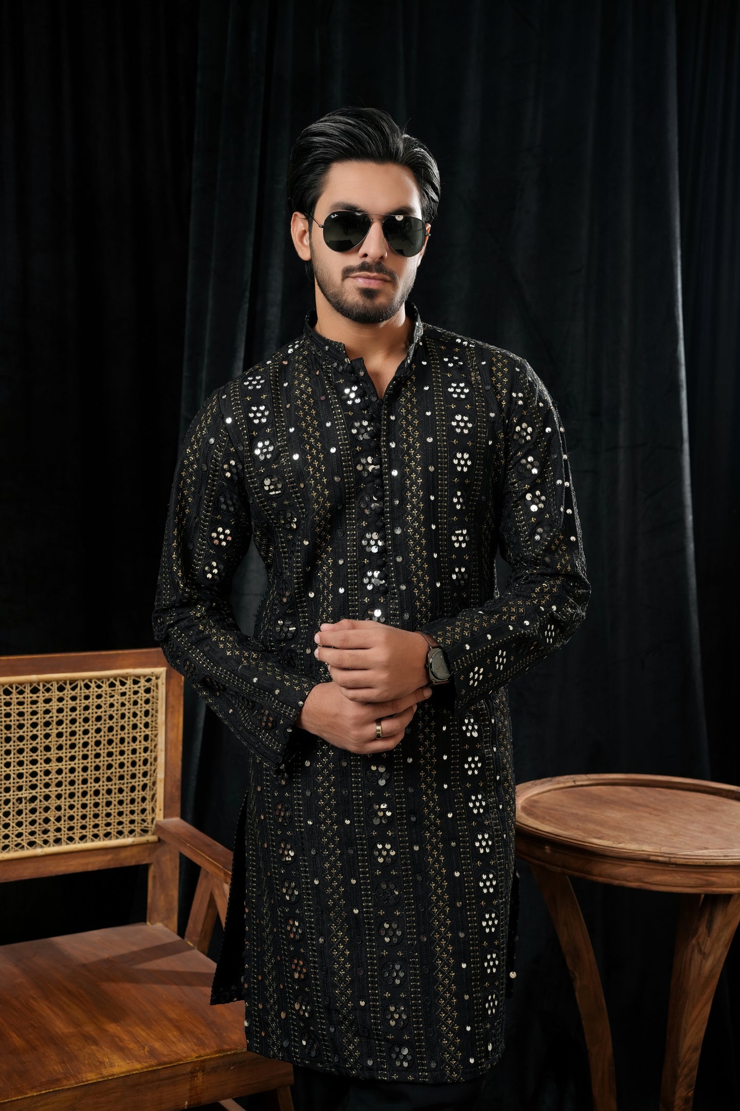 PATTERN EMBROIDERED KURTA TROUSER