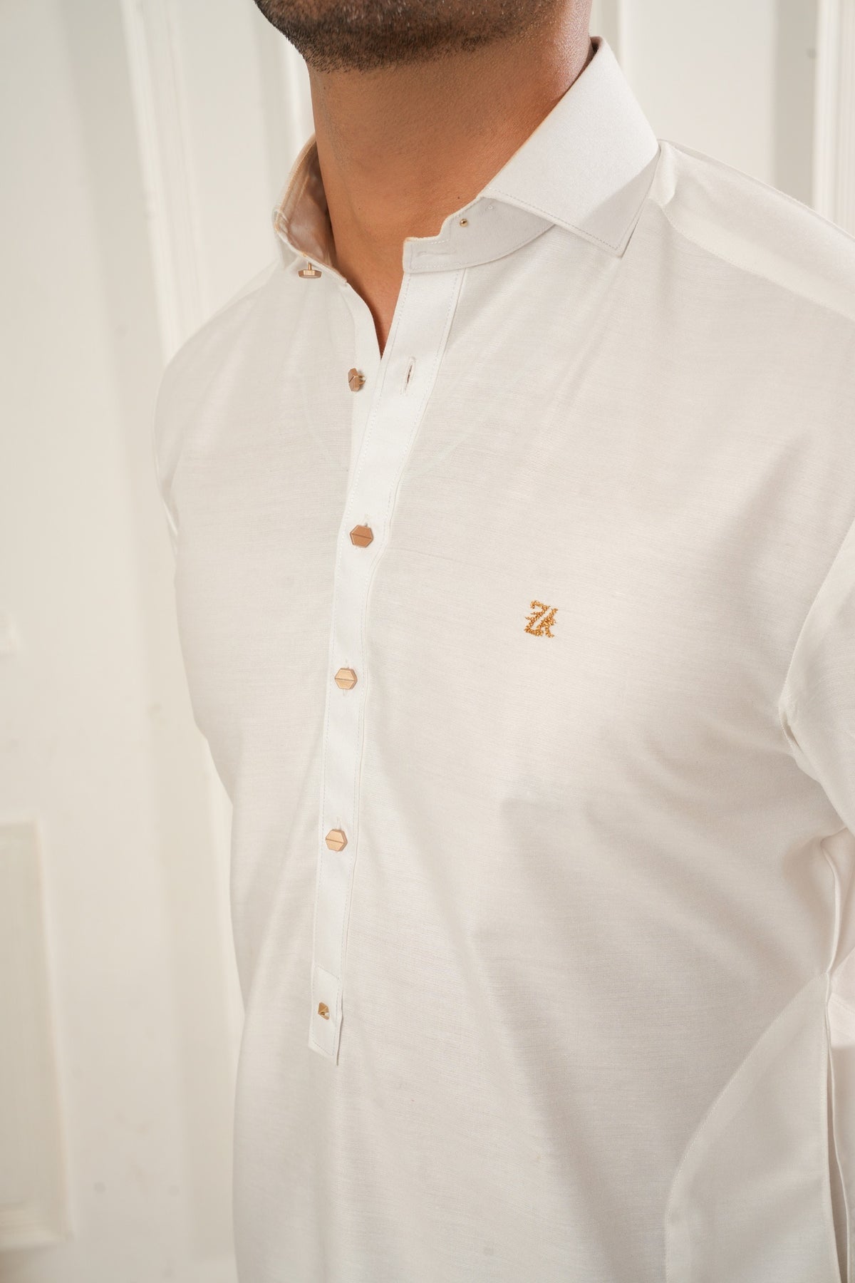 WHITE FARSHI SHALWAR KAMEEZ