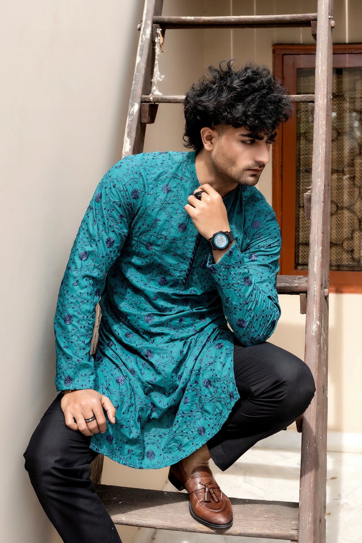 Aqua Green Embroidered Kurta