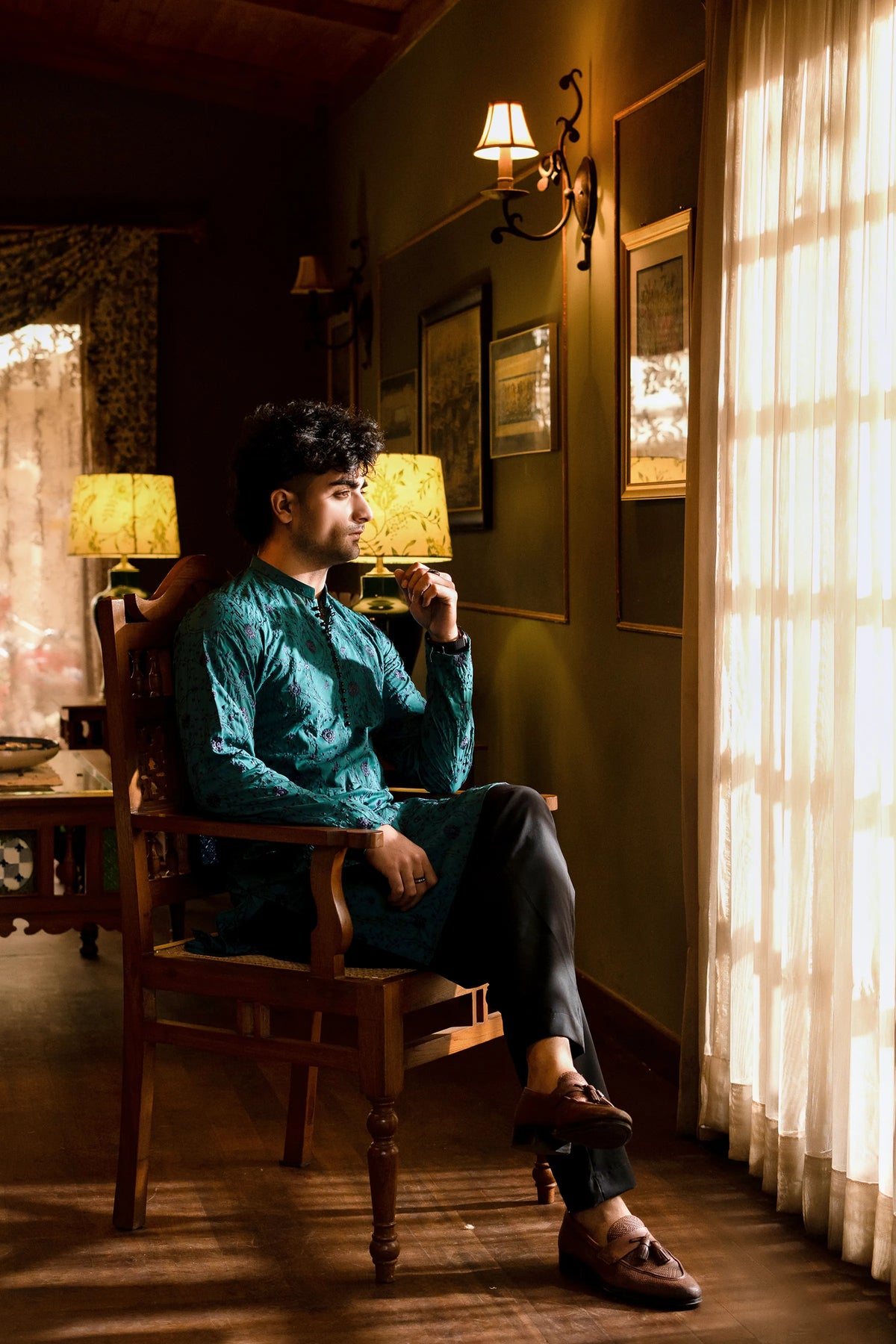 Aqua Green Embroidered Kurta