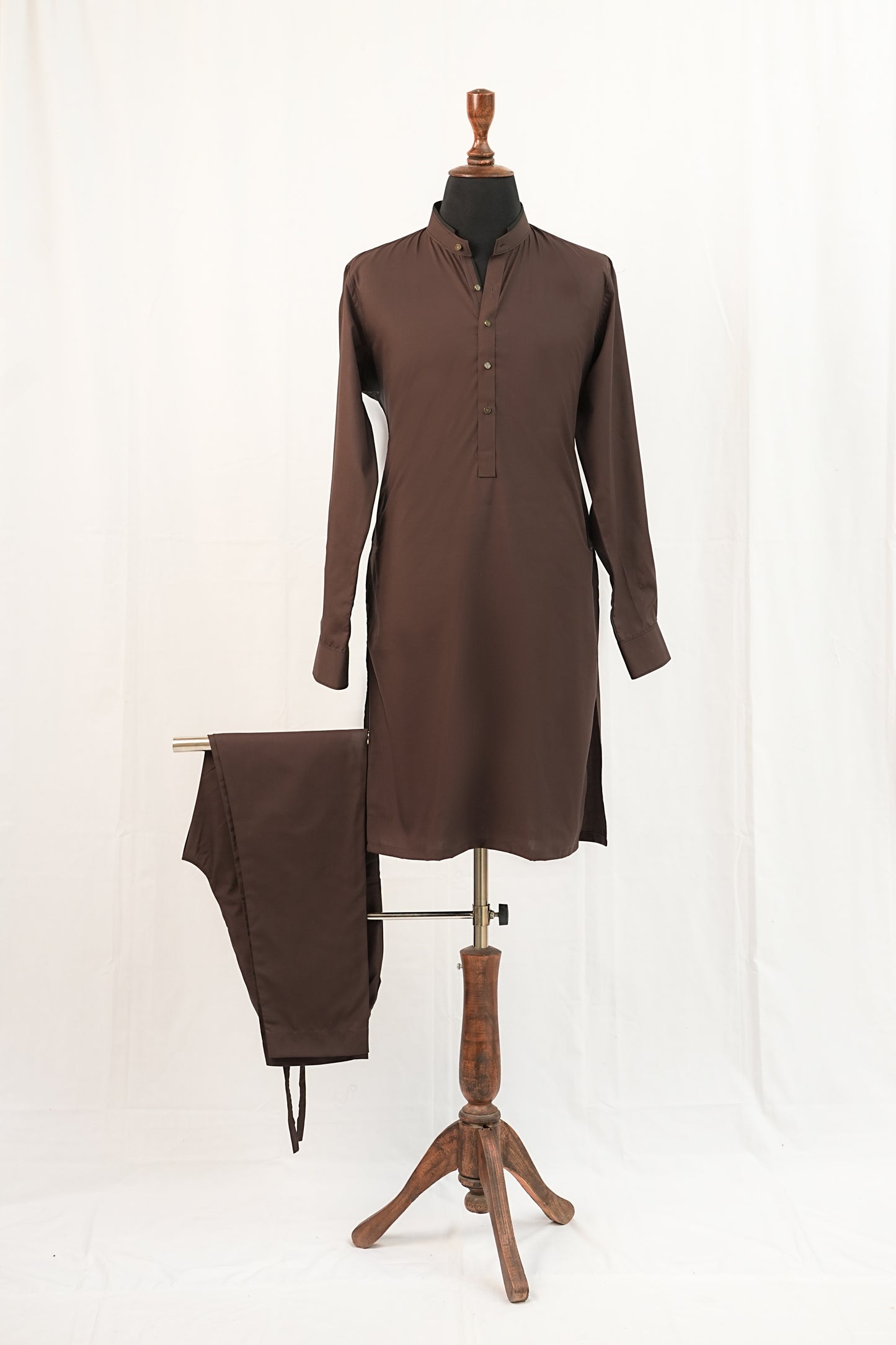 Brown Mandarin Collar Kurta Trouser