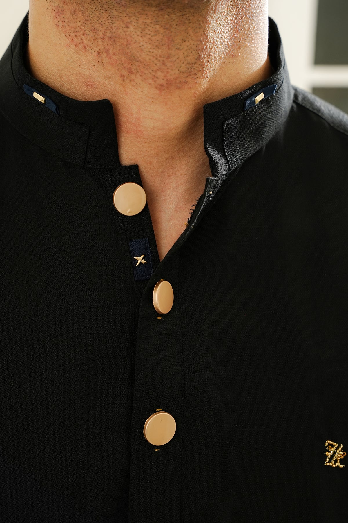 BLACK TEXTURED KURTA TROUSER