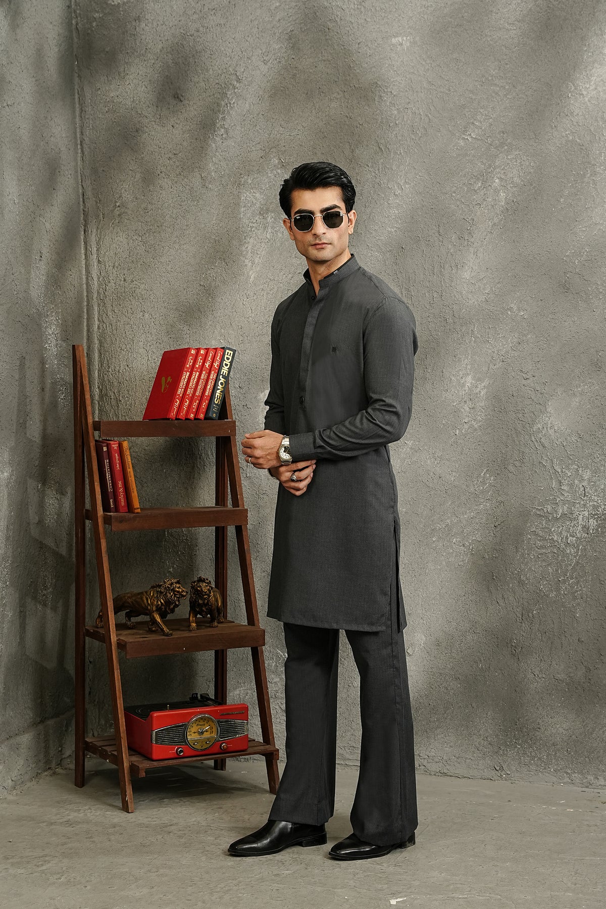 GREY TEXTURED KURTA TROUSER