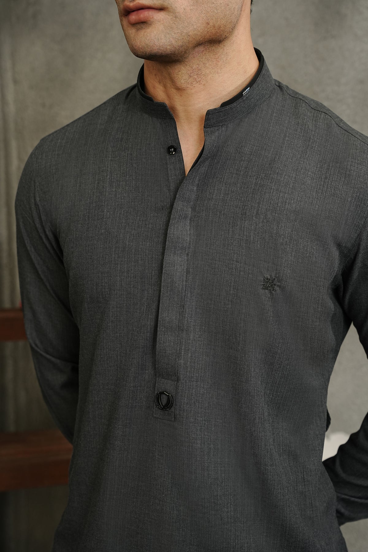 GREY TEXTURED KURTA TROUSER