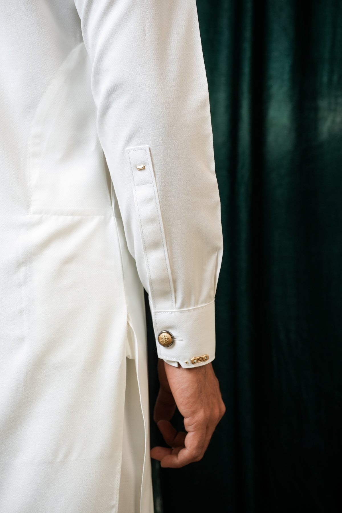 OFF WHITE SHALWAR KAMEEZ