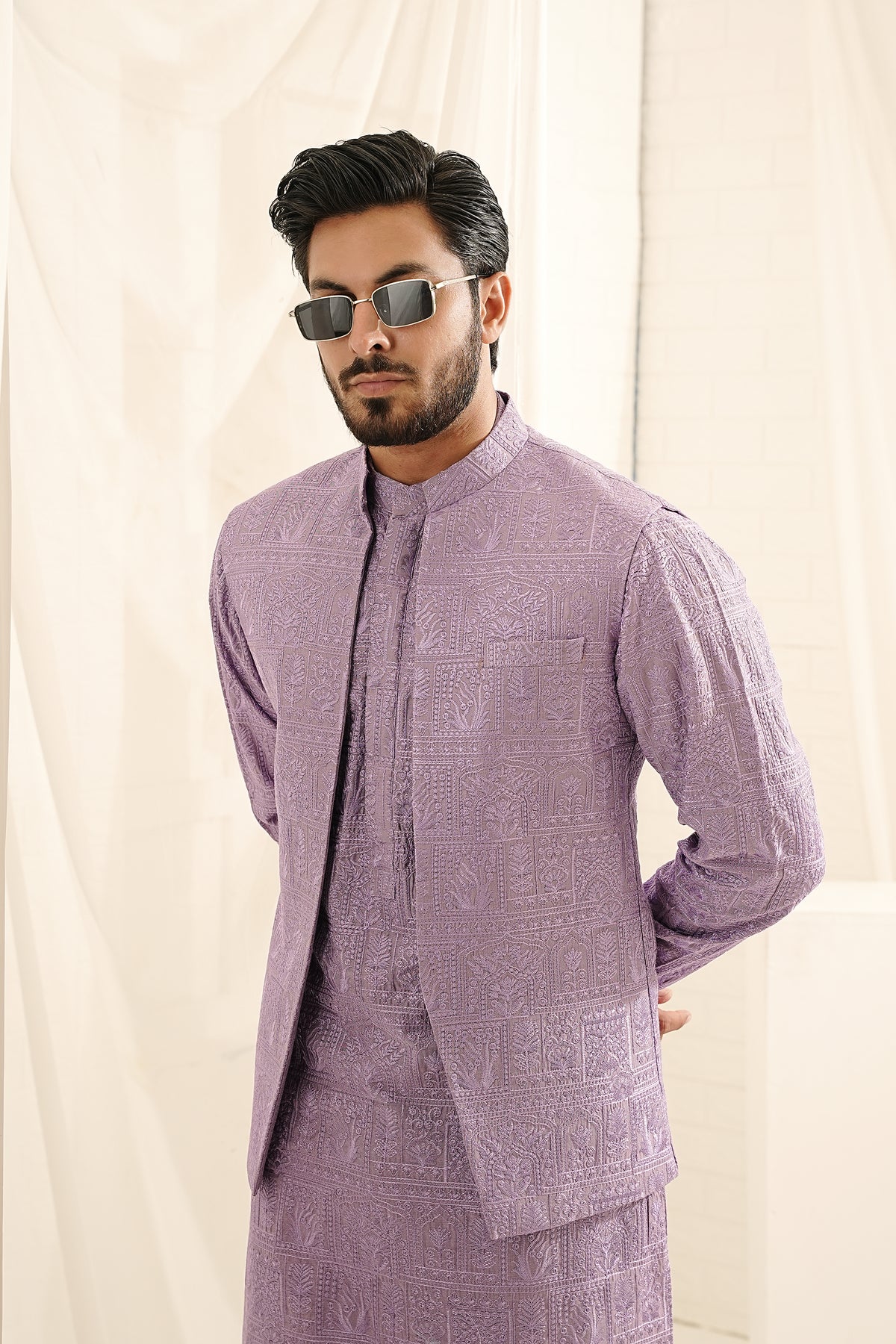 LIGHT PURPLE EMBOIRDERED KURTA TROUSER