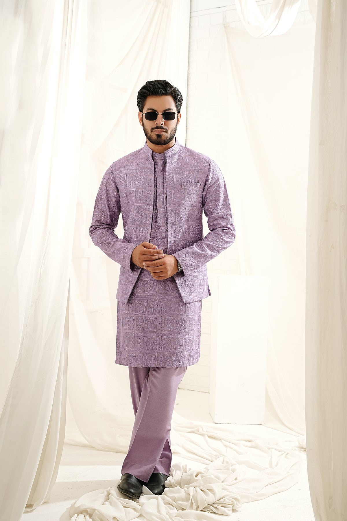 LIGHT PURPLE EMBOIRDERED KURTA TROUSER