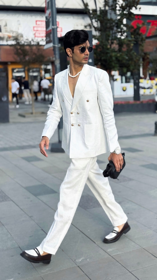 WHITE LINEN DOUBLE BREASTED SUIT